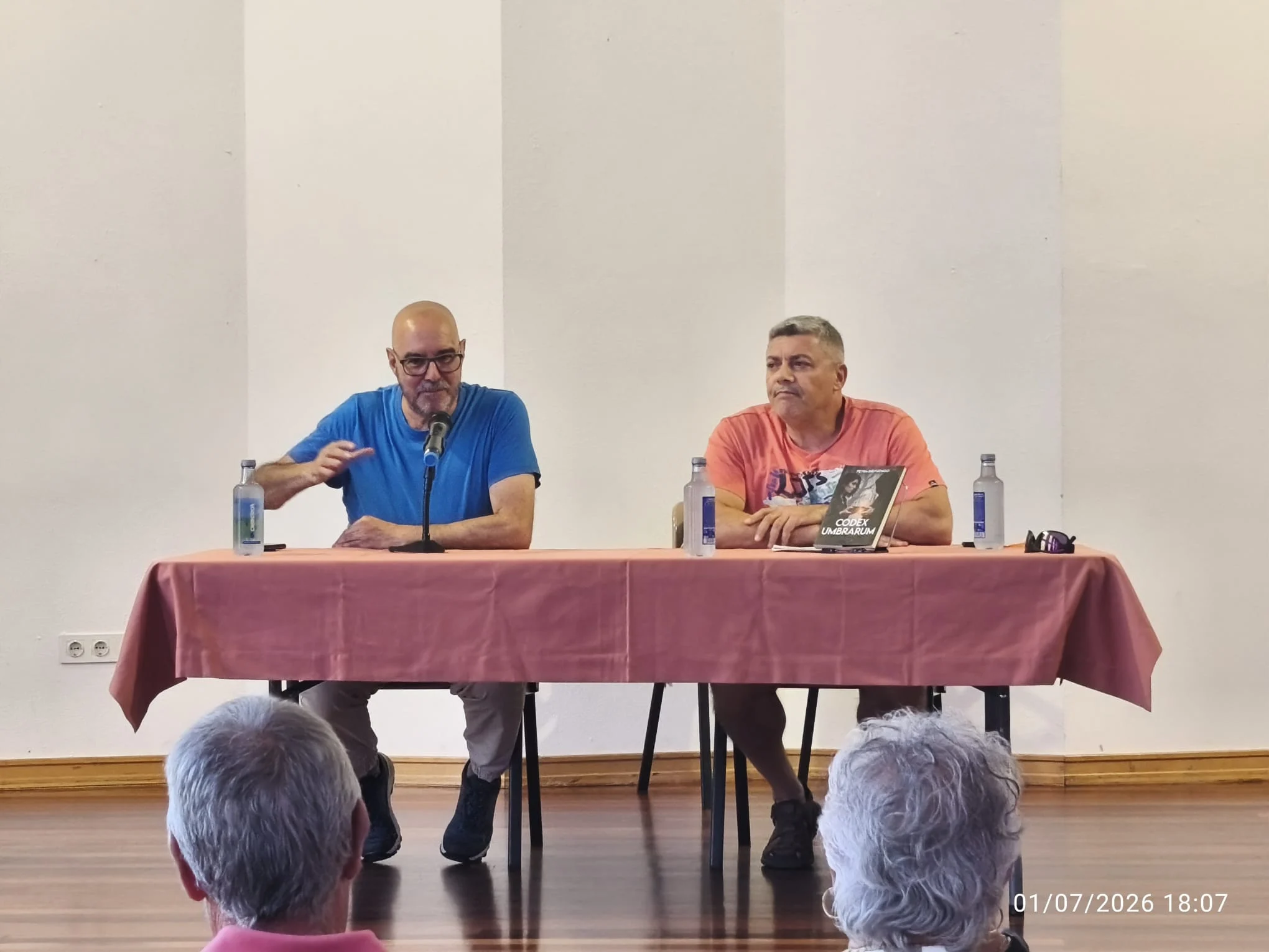Presentación en CS Coia - encuentro con lectores