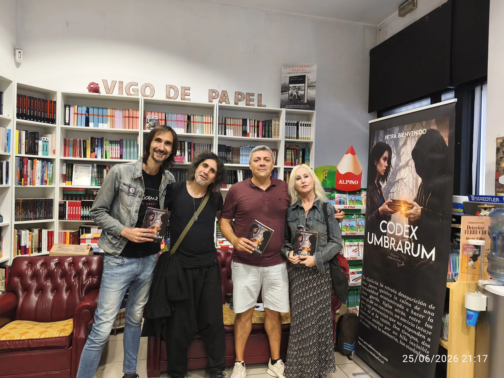 Presentación en Vigo de Papel - encuentro con lectores