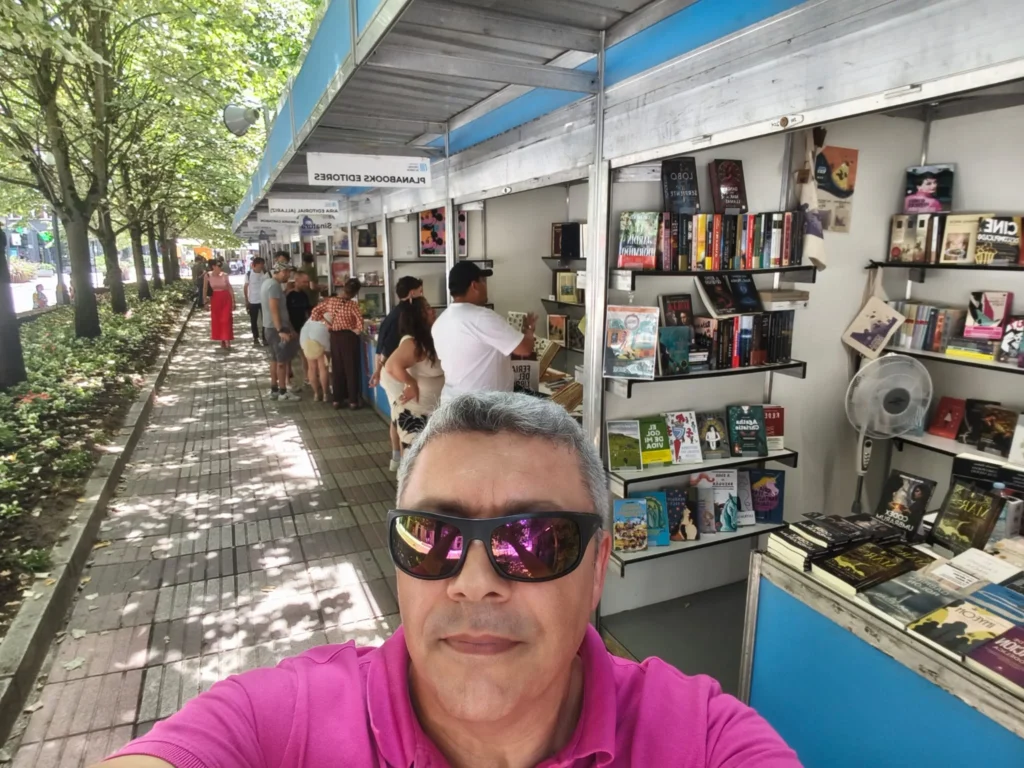 Firma de libros en Ourense - encuentro con lectores